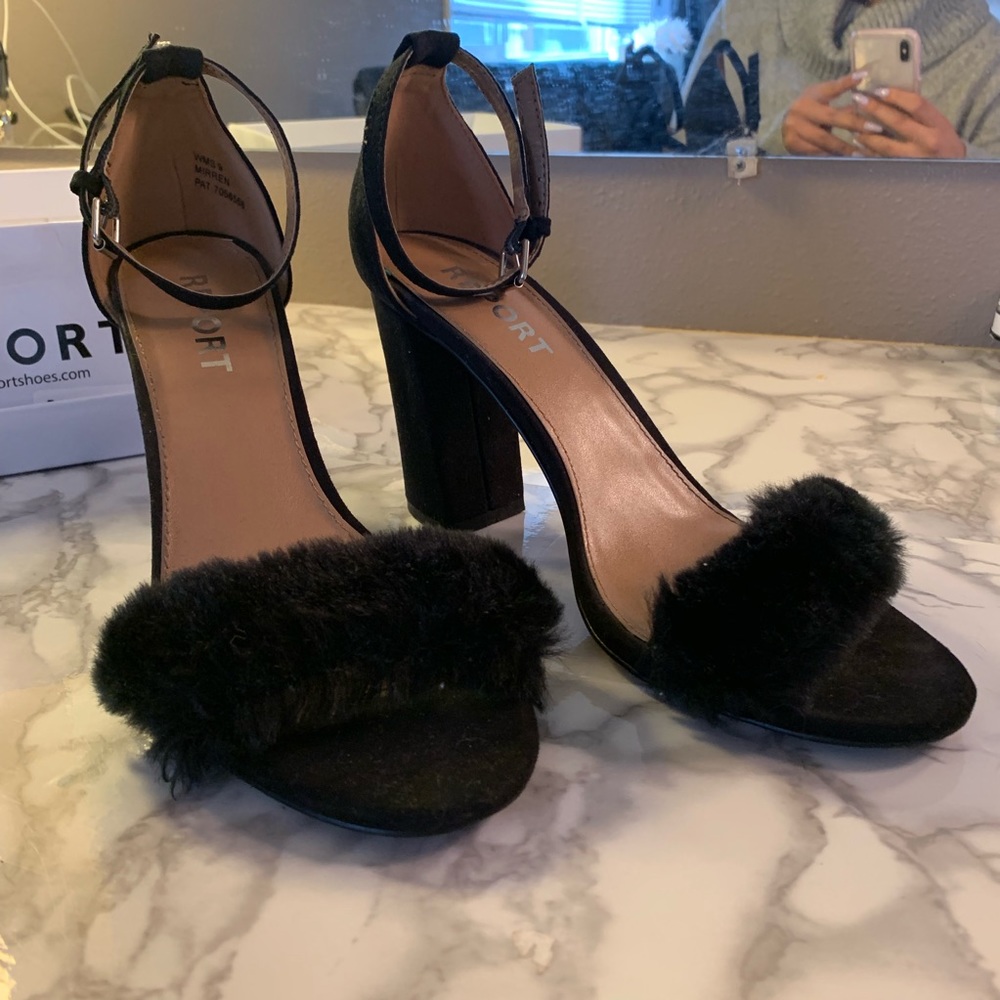 REPORT black heels with fur size 9